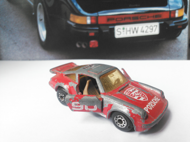 Illustration for article titled Concours d'Diecast Lemons: Matchbox Porsche 930